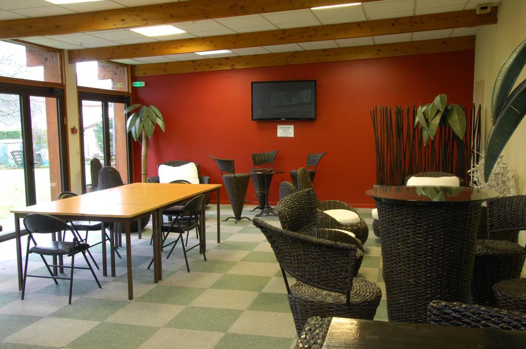 Sainte-Croix  Logis Hotel Restaurant Chez Nous מראה חיצוני תמונה