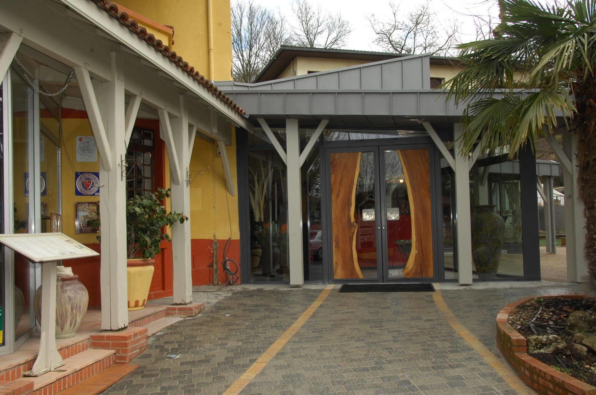 Sainte-Croix  Logis Hotel Restaurant Chez Nous מראה חיצוני תמונה